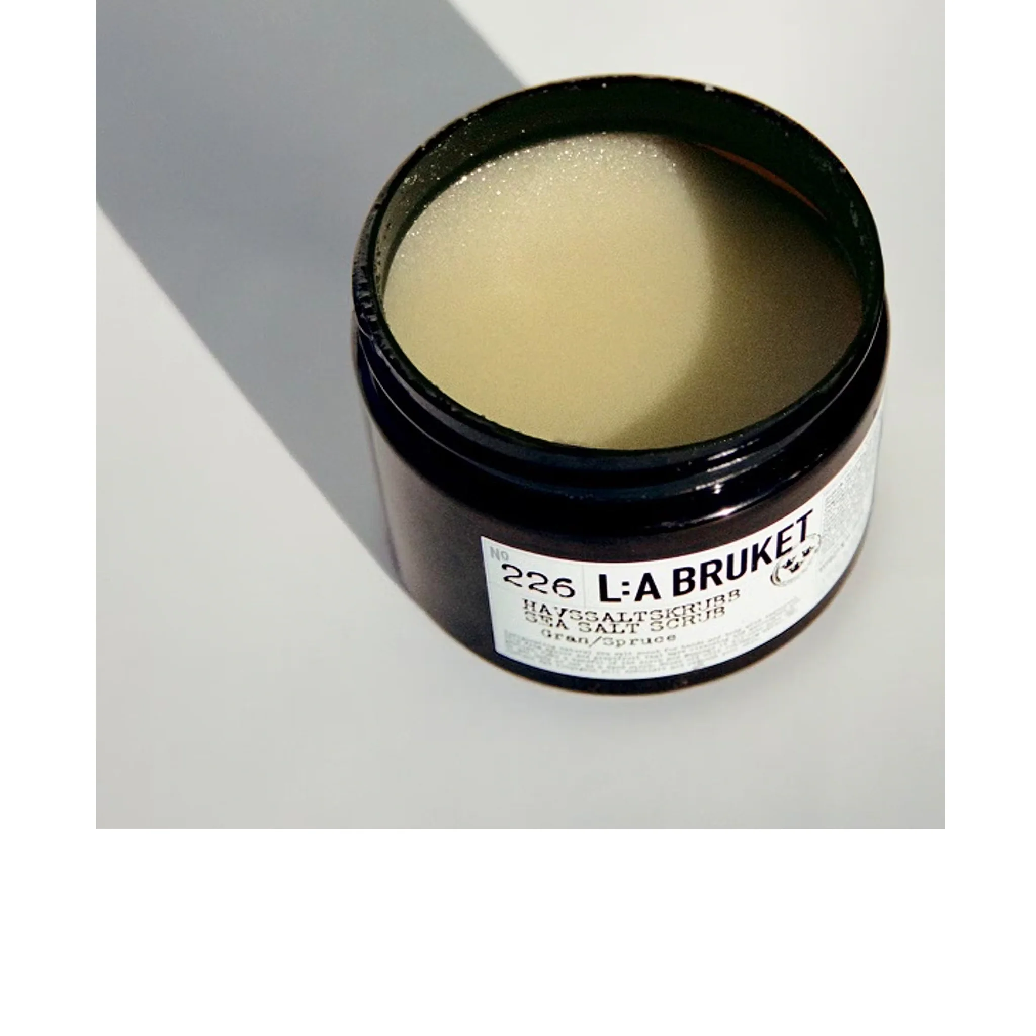 226 Sea Salt Scrub Spruce - L:A Bruket - Image 3