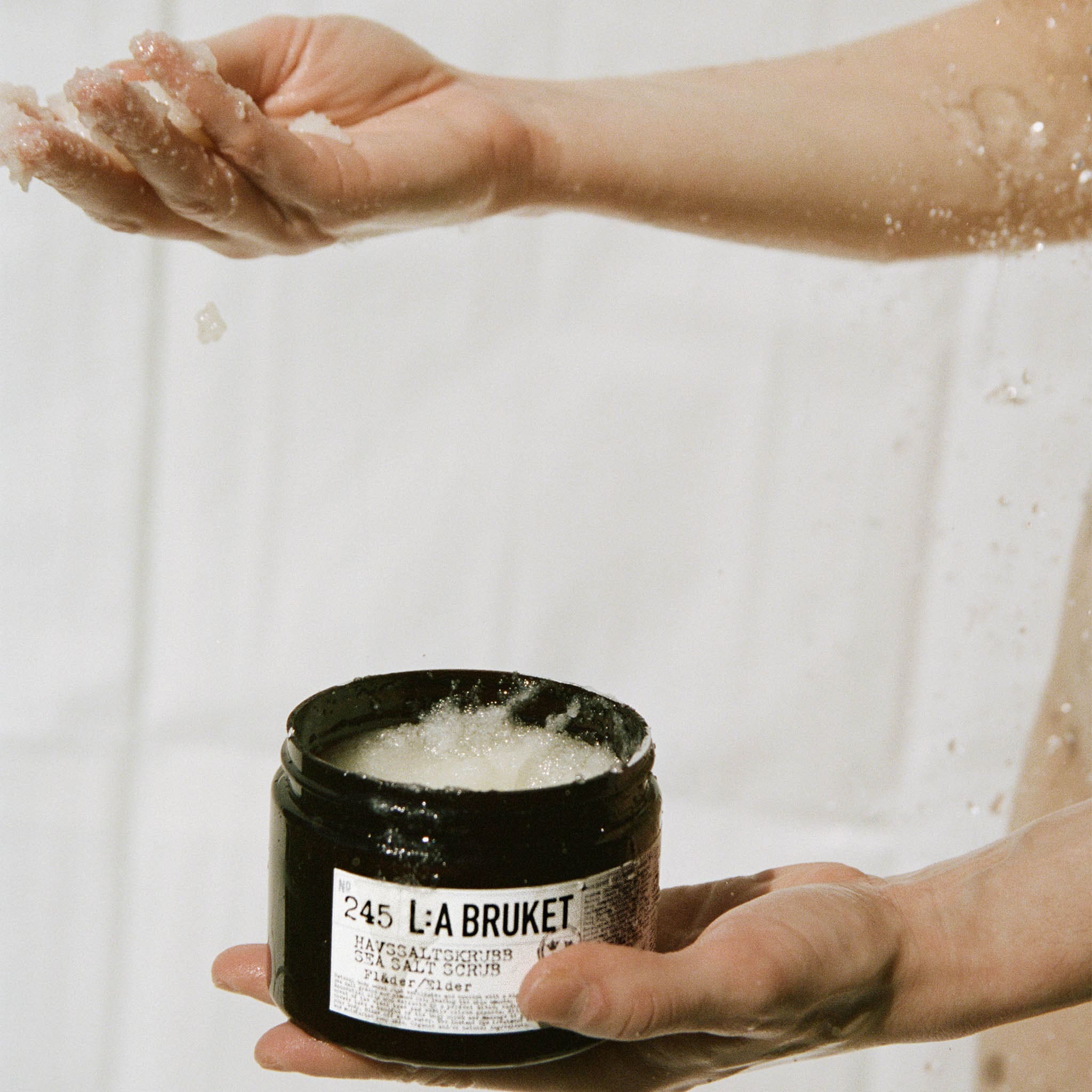 245 Sea Salt Scrub Elder - L:A Bruket - Image 3
