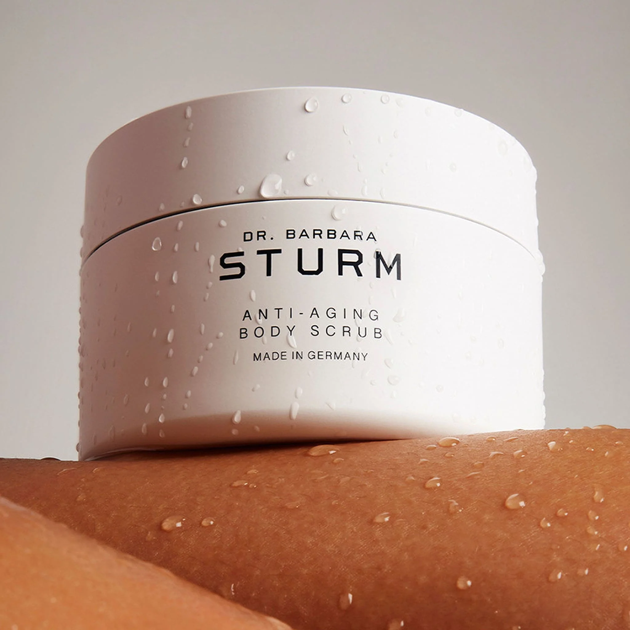 Anti-Aging Body Scrub - Dr. Barbara Sturm - Image 3