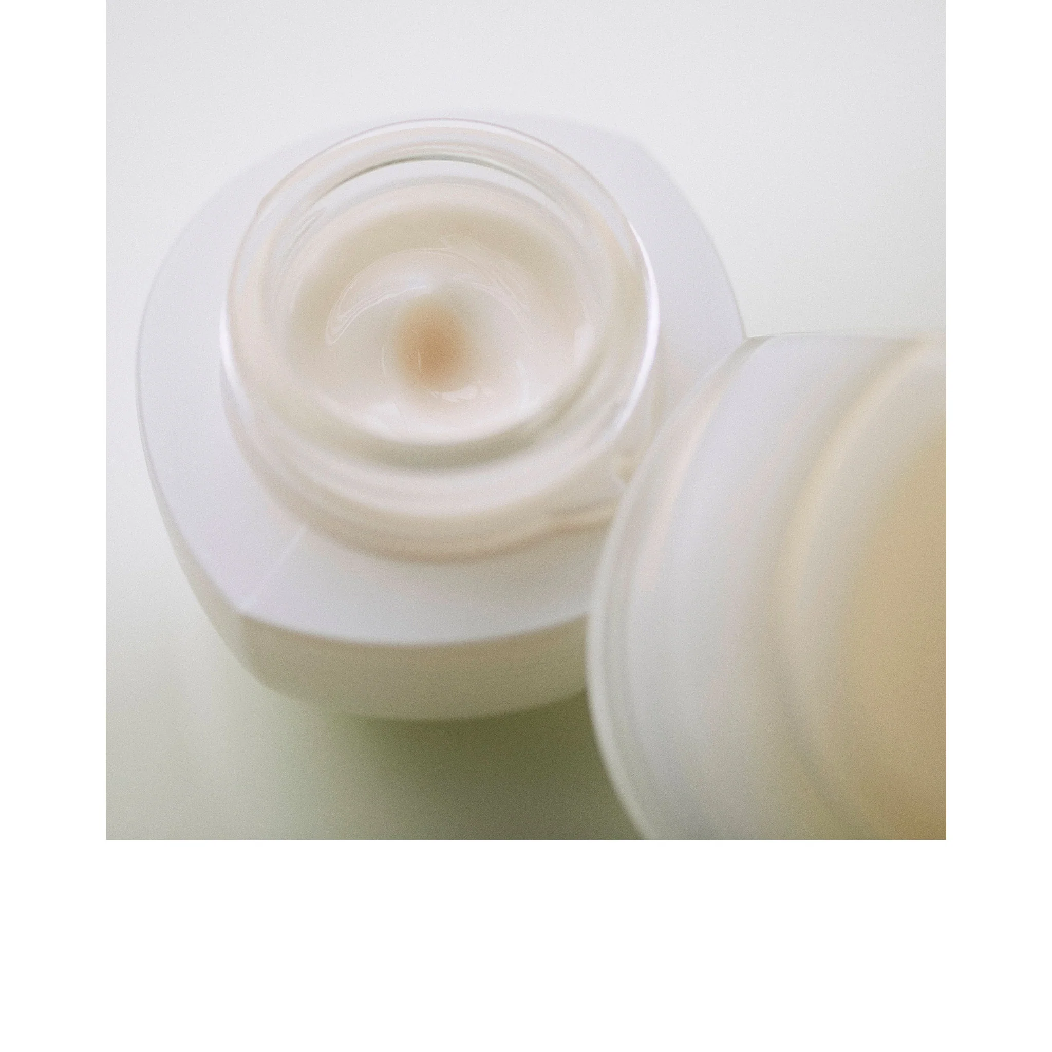 Cellular Performance Lifting Cream - Sensai - Image 2