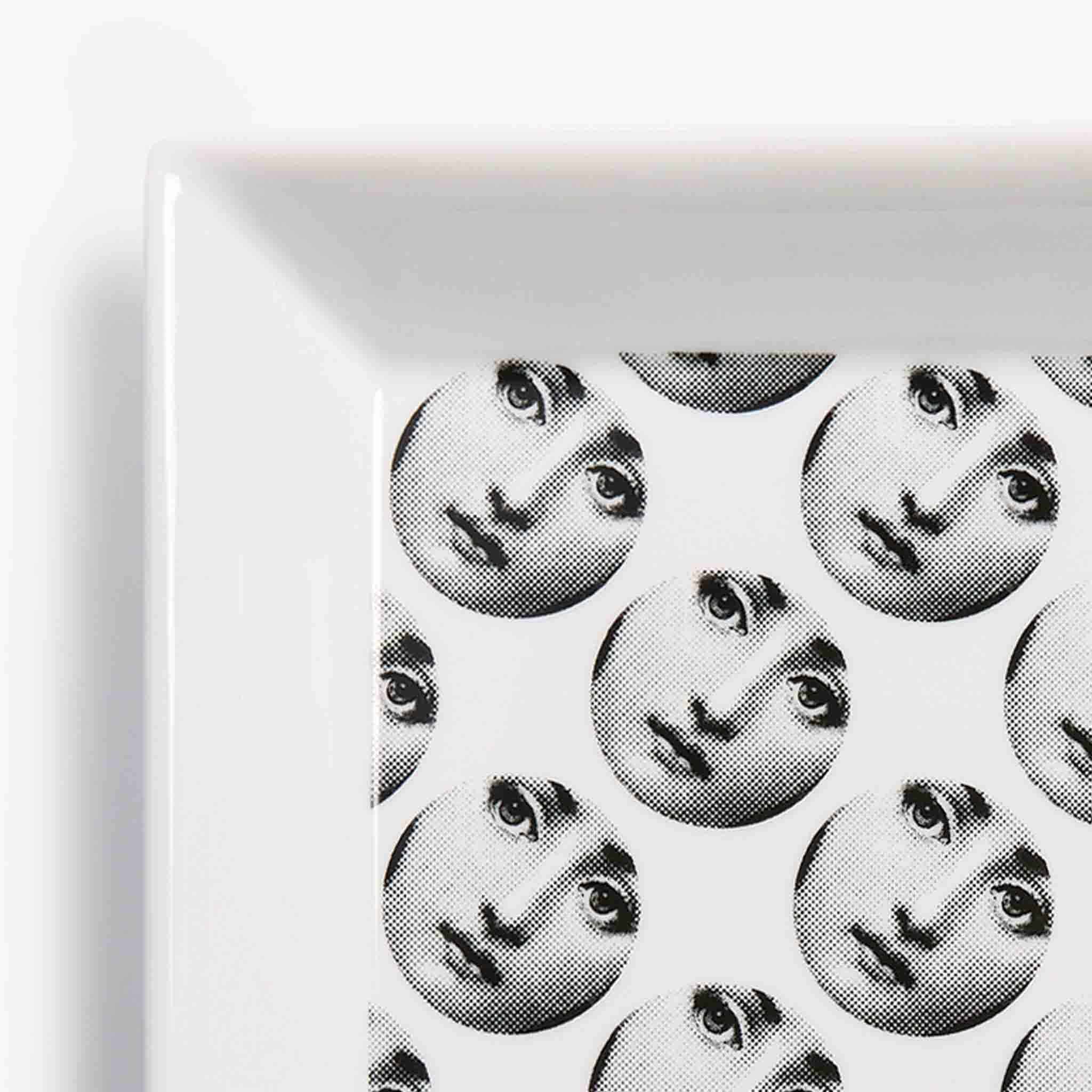 Piatto Quadrato Tema e Variazioni N.197- Fornasetti - Image 4