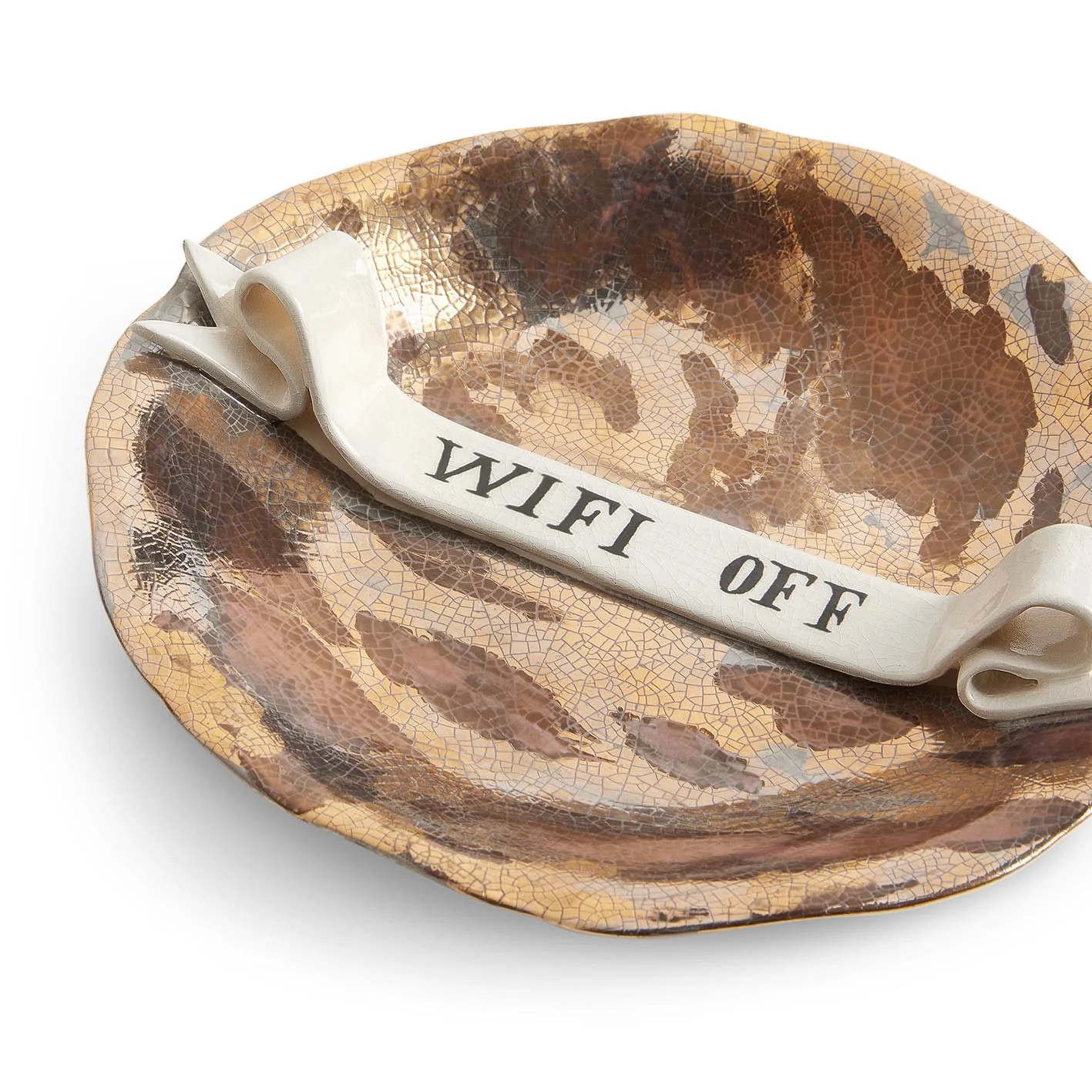 Ruan Hoffman Plate With Ribbon Wifi Off - L'Objet - Image 4