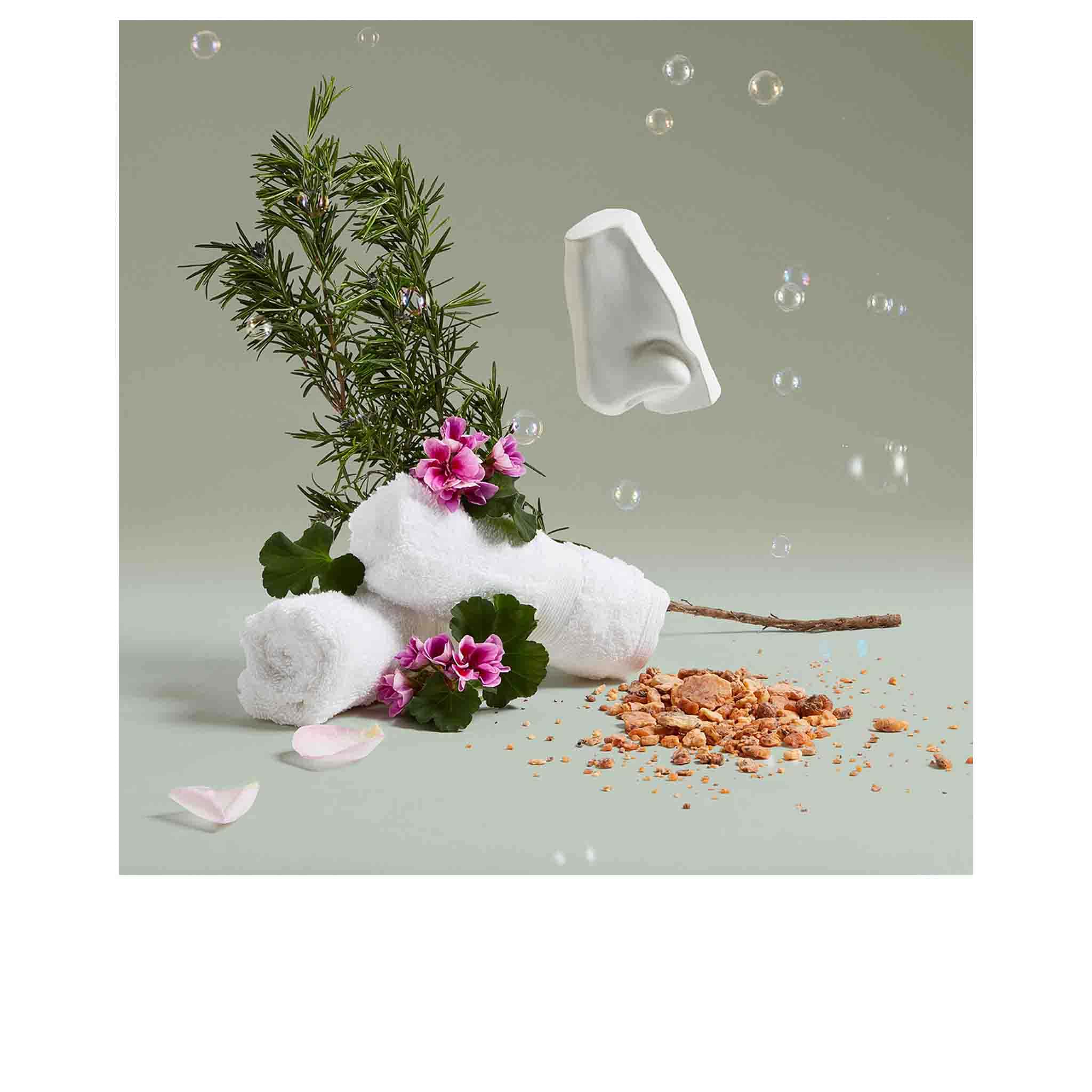 Savoy Steam Eau de Parfum - Penhaligon's - Image 2